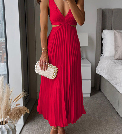 Íde - Sleeveless Midi Dress with Elegant Design