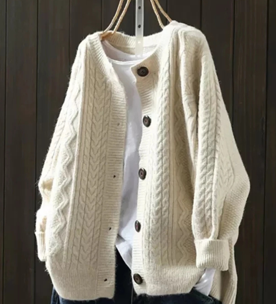 Clodagh - Chic Braided Cardigan