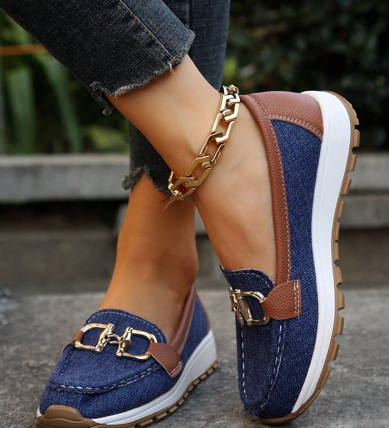 Aoibhín - Buckled Flat Shoes