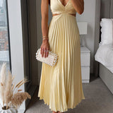Íde - Sleeveless Midi Dress with Elegant Design