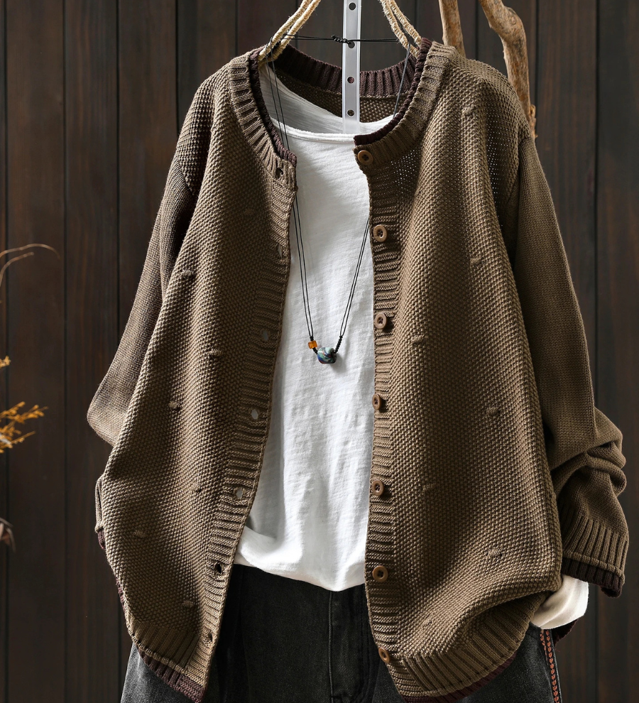 Aisling - Chic Textured Cardigan