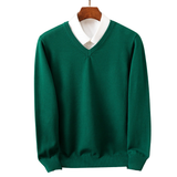 Éanna - Chic V-Neck Sweater