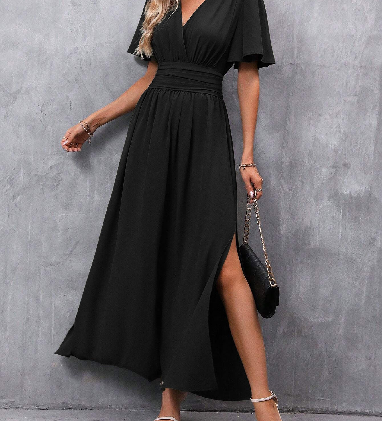 Aoibhe - Sophisticated Maxi Dress