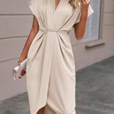 Maeve - Chic Midi Dress