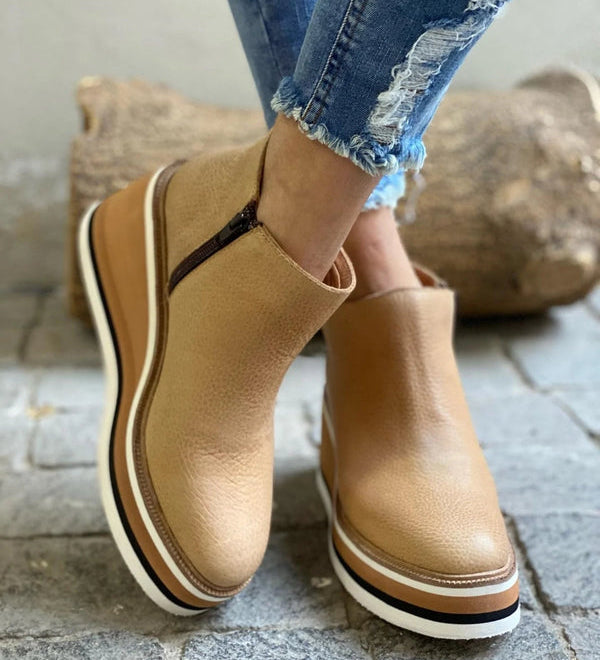 Tara - Chic and Stylish Boots