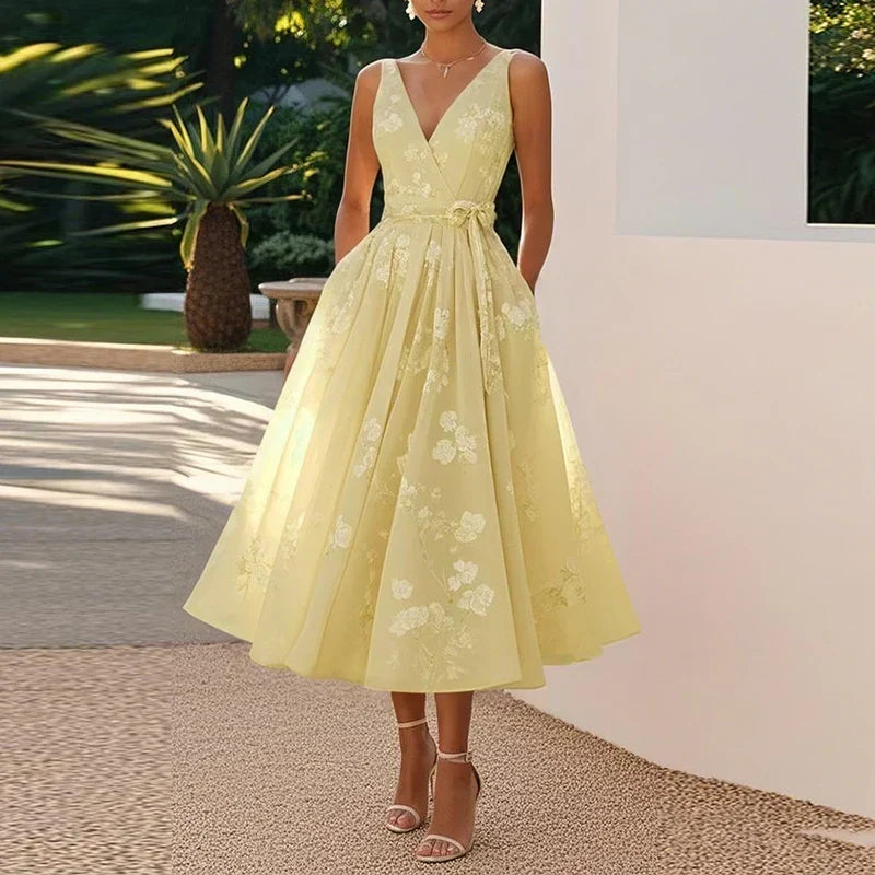 Órla - Sleeveless V-Neck Party Dress