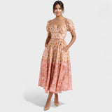 Caitlín - Enchanting Floral Midi Dress