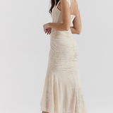 Nóra - Chic Maxi Dress