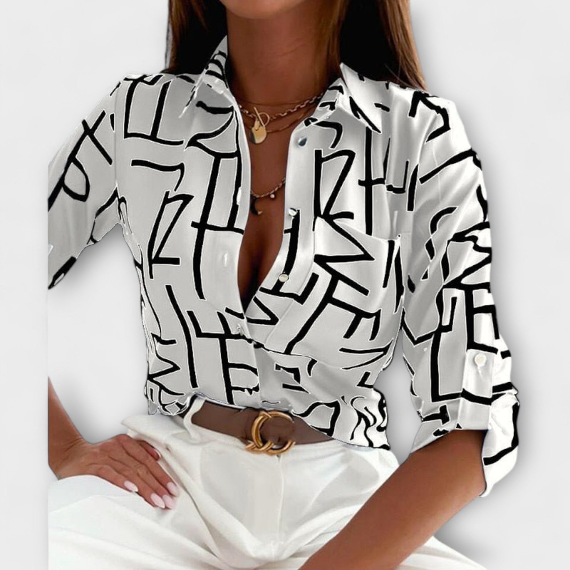 Gráinne - Timeless Elegant Blouse